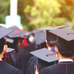 Membaca Ulang Sejarah Sarjana: Refleksi Buat Kita