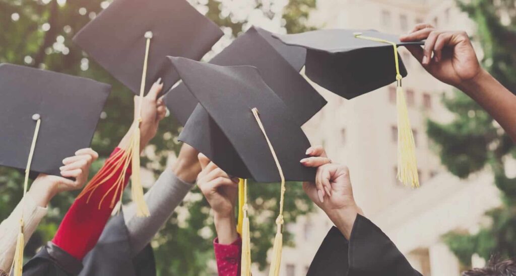 wisuda